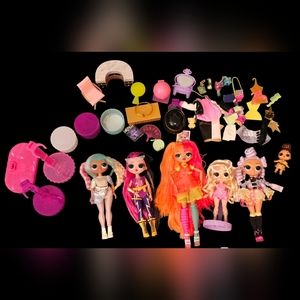 LOL OMG Dolls lot with accessories